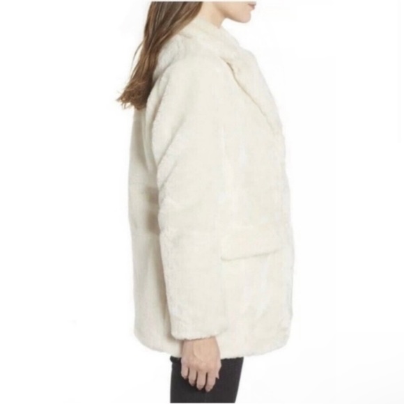 J. Crew Yuna Teddy Faux Fur Jacket in Cream medium - Picture 2 of 8